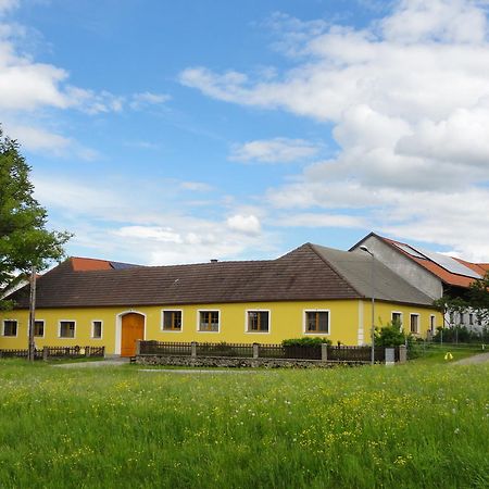Biohof Weissensteiner Leilighet Ullrichs Eksteriør bilde